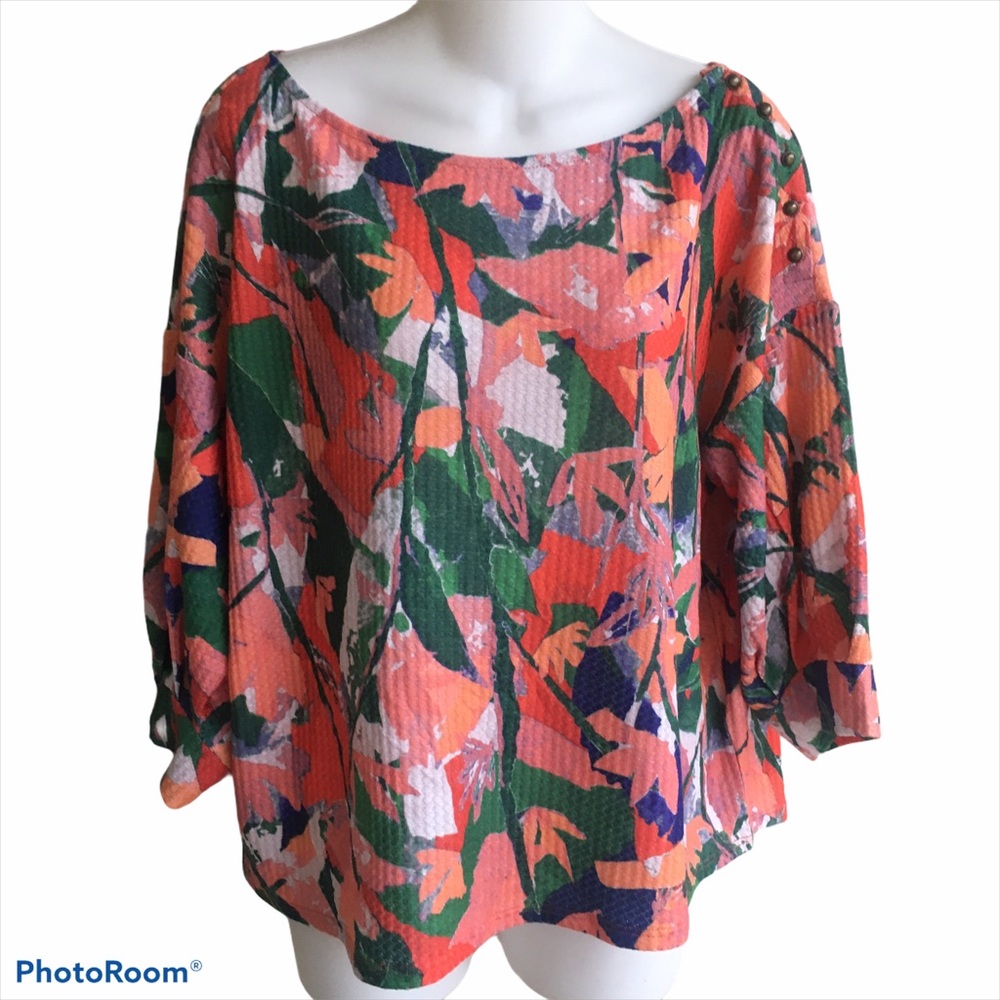 NWT Belle Orange Multi Floral Waffle Print Top Woman’s Medium 3/4 sleeve